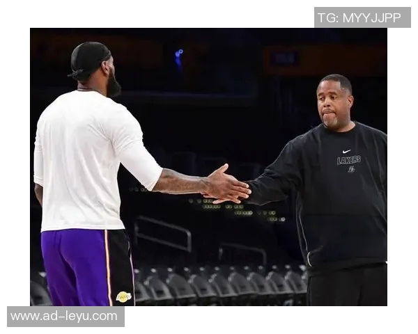 名记曝达蒙琼斯多次泄露詹姆斯伤情并参赌詹姆斯未被指控不当行为