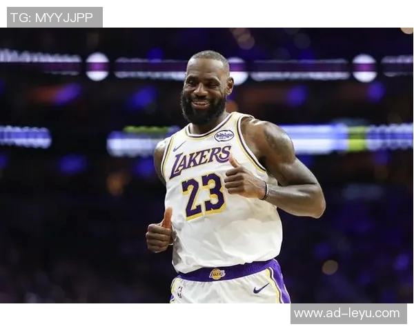 詹姆斯复出后场均上场时间引发争议湖记认为32到33分钟更为合理