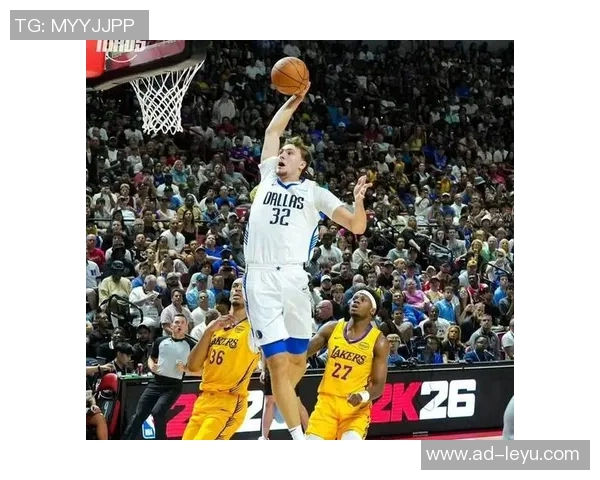 弗拉格狂砍42分创历史追平独行侠新秀单场得分纪录